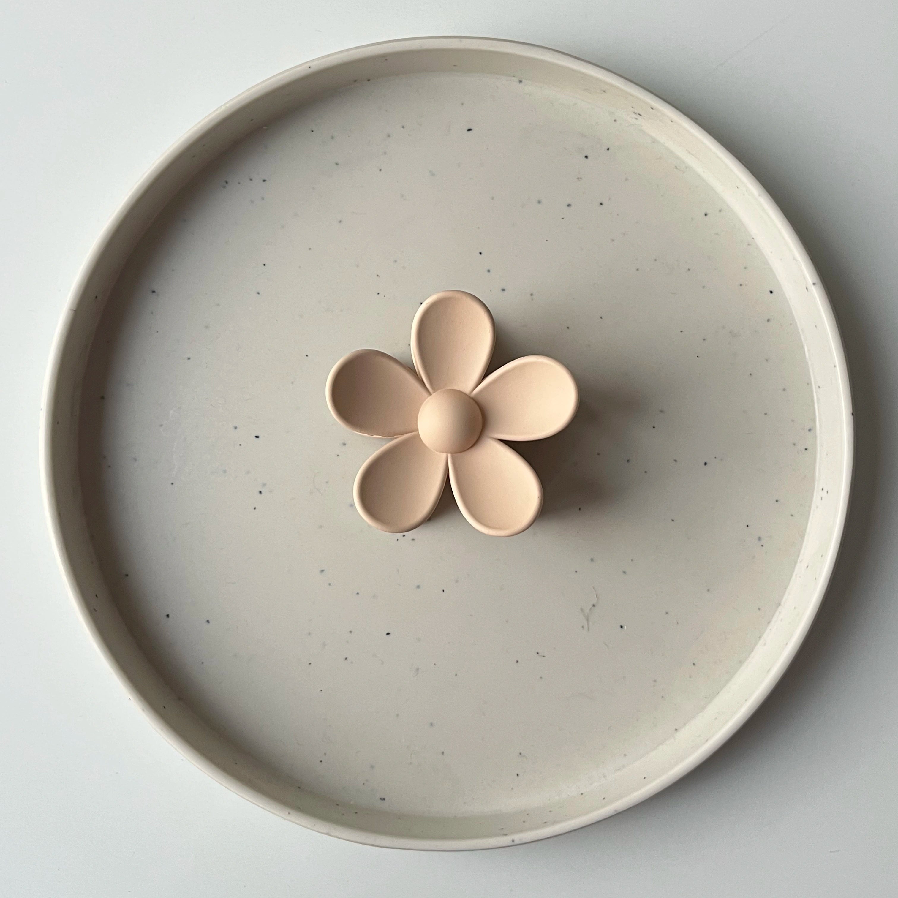 PetalPop – Medium Daisy Clip